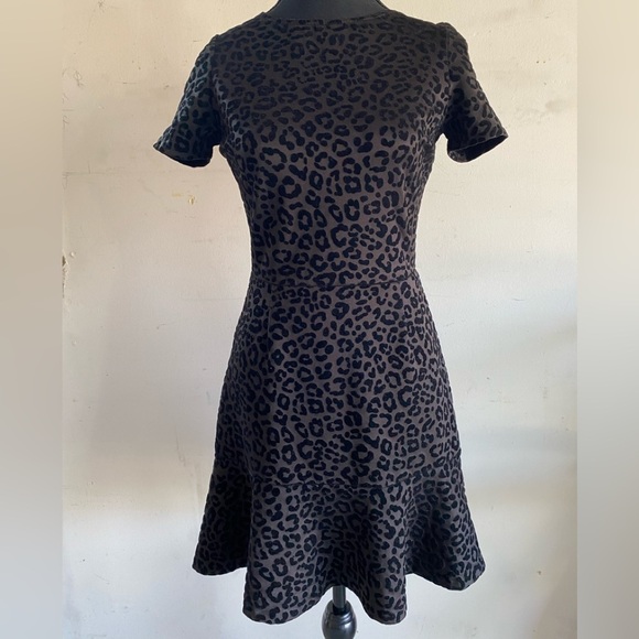 Short sleeve cocktail dress or office dress Design Lab - Picture 1 of 4